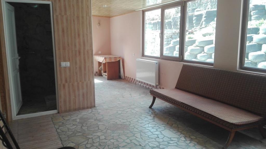 Guest House Sabauri كازباجي المظهر الخارجي الصورة
